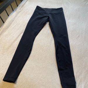Lululemon black yoga pants